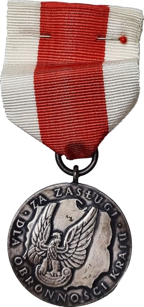 Drzewo symbolizujące rozwój i zasługi dla kraju