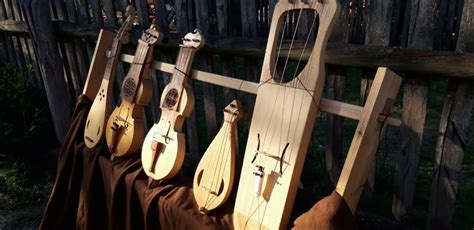Przykładowe instrumenty wyprodukowane przez DEFIL