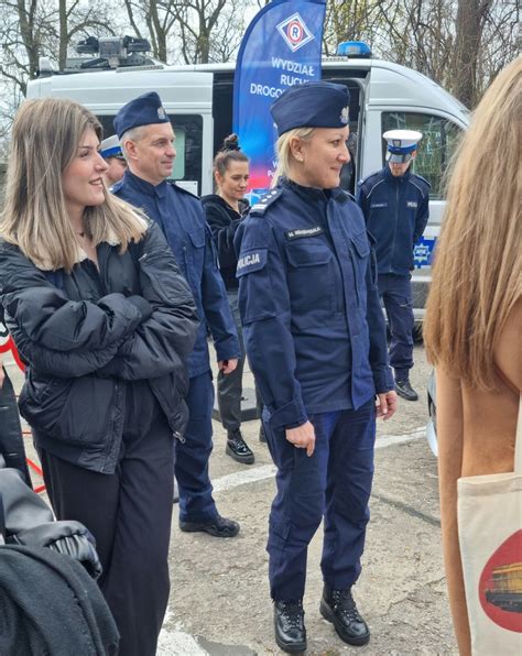 Infografika: Przebieg procesu rekrutacyjnego w Komendzie Wojewódzkiej Policji w Opolu