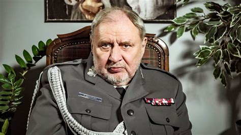 Andrzej Grabowski w roli Kowala