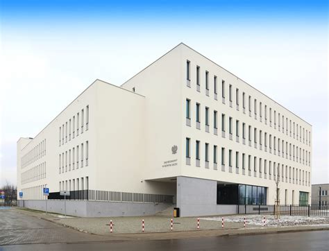 Zdjęcie budynku Sądu Rejonowego w Nowym Sączu
