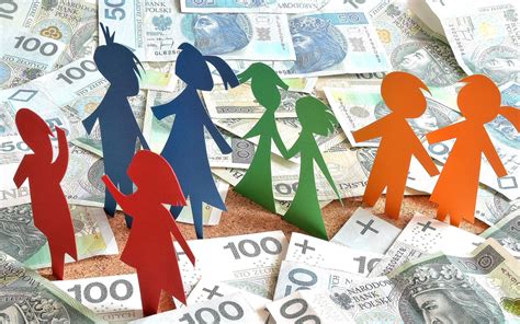 Infografika porównująca rozliczenie indywidualne i wspólne małżonków pod kątem zajęcia komorniczego