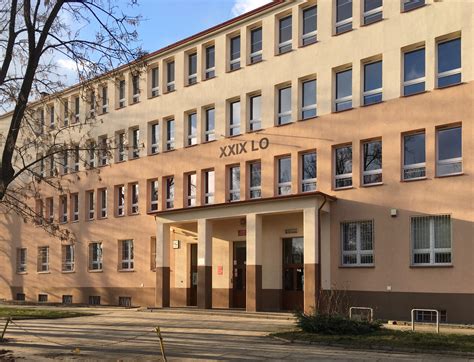 Zdjęcie budynku sądu w Łodzi