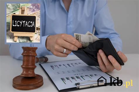 Ilustracja przedstawiająca licytację komorniczą