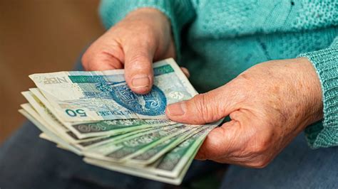 Grafika przedstawiająca symbolikę emerytury i pieniędzy